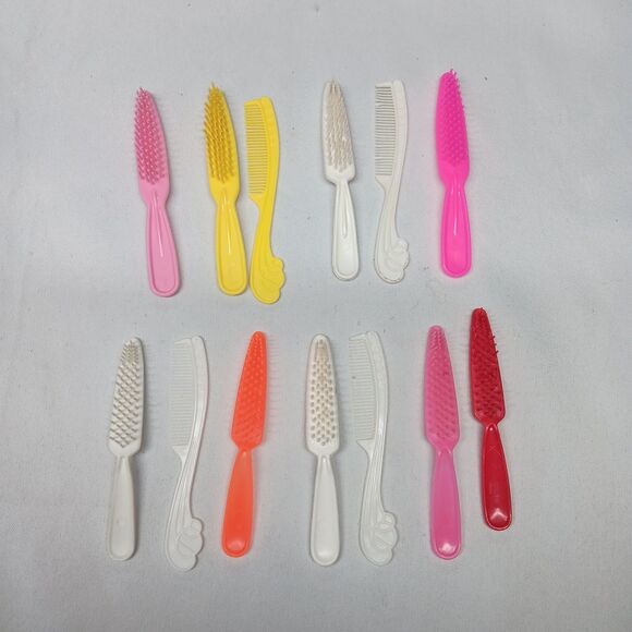 VTG Barbie Doll Brushes Combs 80s 90s Lot of 13 Pink Yellow White Orange Toys - Picture 2 of 3